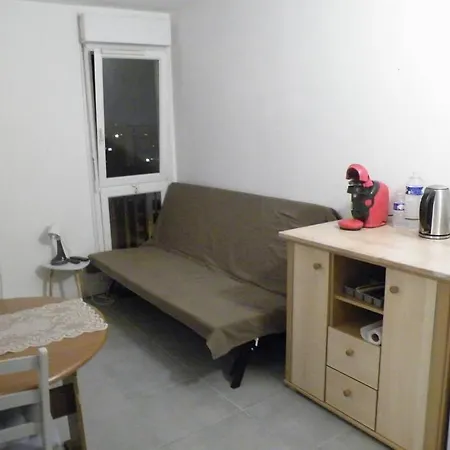 Appartement F2 De 30M2- Repos Moins Cher Le Mee-sur-Seine Exterior photo